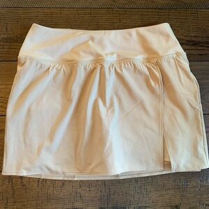 NWT The North Face Athletic Skort